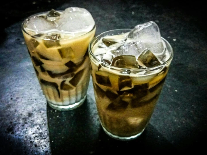 Cara Gampang Membikin Resep Es cincau capucino yang Menggugah Selera Anti Ribet, Sempurna