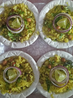 A picture of Onion Poha.