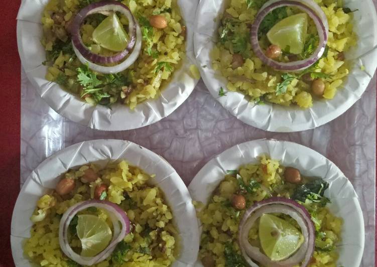 Recipe of Favorite Onion Poha