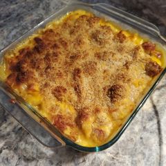 A picture of Brad's easy sausage mac n' cheese.