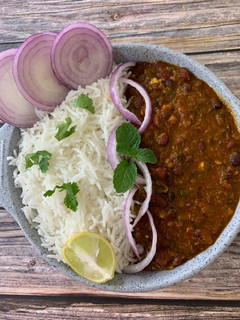 રાજમા (Rajma Recipe In Gujarati) રેસીપી મુખ્ય ફોટો