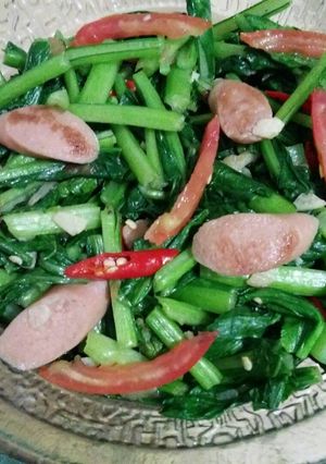 Foto resep Tumis sawi dan sosis