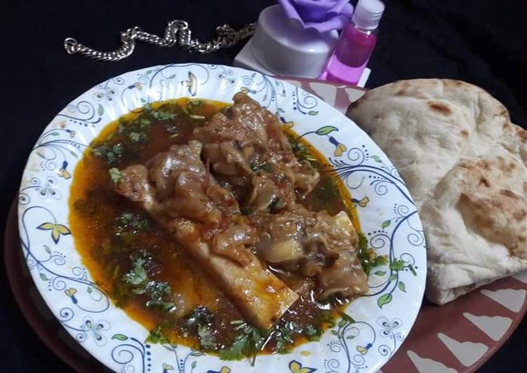 Beef Paye and roti