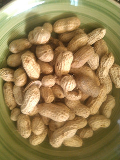 A picture of Boiled groundnut.
