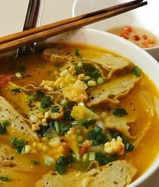bánh canh chả cá chiên