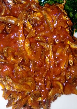 A picture of Wet fried omena.