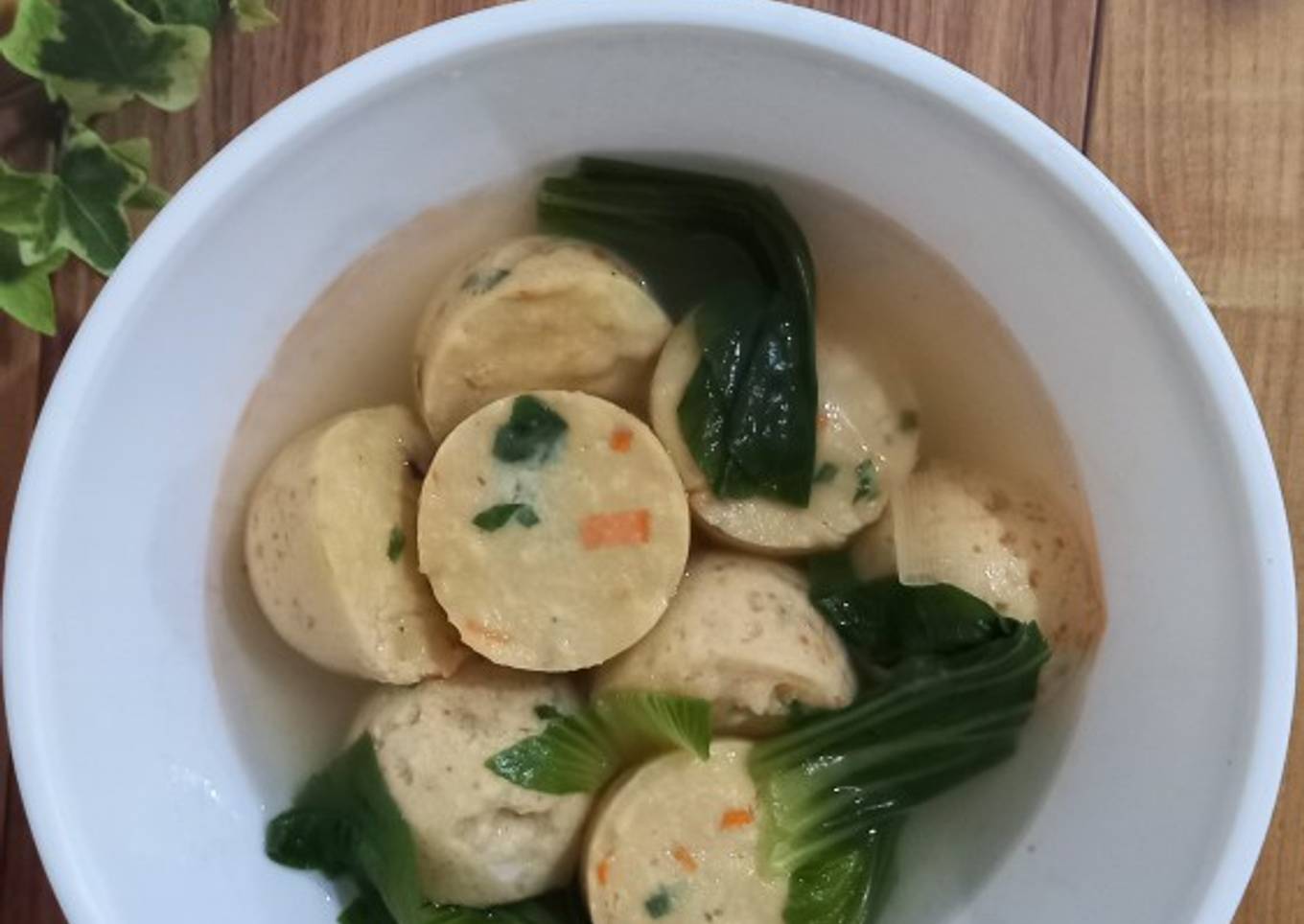 Sup Bola tahu