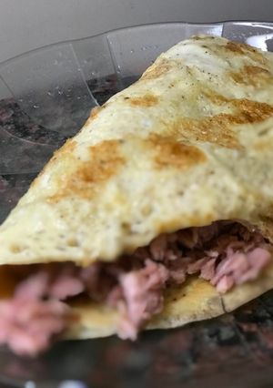Una foto de Omelette con atún