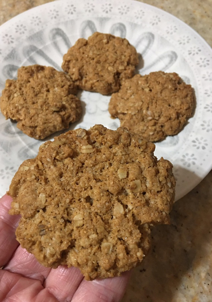 Una foto de Cookies de avena coco canela y jengibre