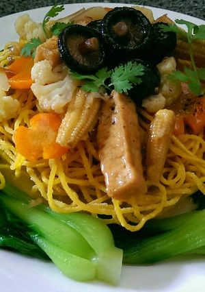Hình của món Mì Xào Giòn Chay.