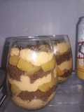 Triffle de chocolinas con durazno