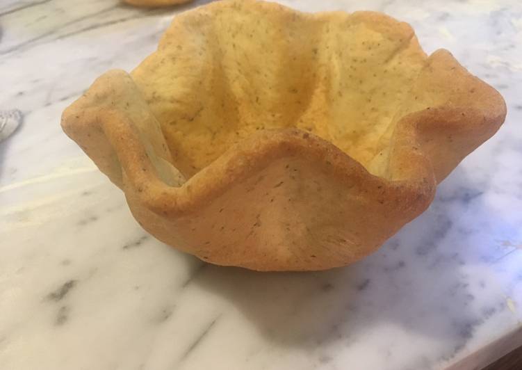 Cestino di pane grissino all’origano