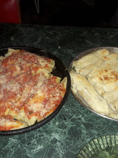 Una foto de Canelones de acelga receta fácil y económica😊con salsa blanca y roja