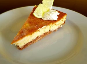 Una foto de Keto Lemon Cheesecake 😱😱😱