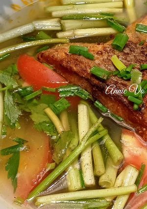 Hình của món Canh cá diêu hồng nấu cần nước.