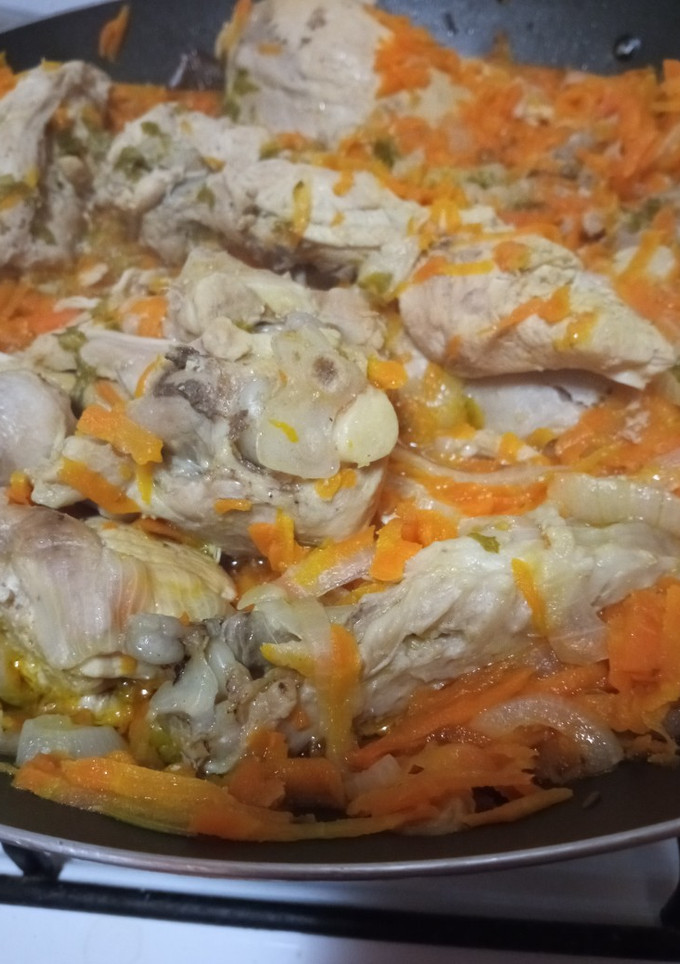Una foto de Pollo al escabeche