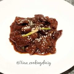 A picture of Mongolian Beef (蒙古牛肉).