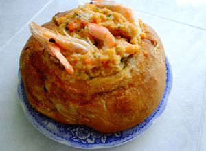 Foto de Açorda de bacalhau com camarão e coentros