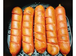 รูปของ 🌭ไส้กรอกจัมโบ้ลมควันทอดไร้น้ำมัน-Air fryer Smoked Jumbo Sausage