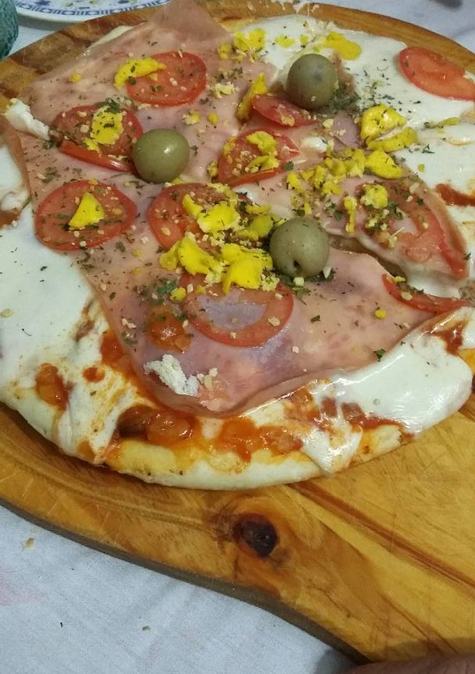 Una foto de Pizza Casera -Fácil y rica