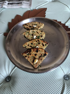 ज्वार मेथी का पराठा (Jowar methi ka paratha recipe in Hindi) रेसिपी मुख्य फोटो