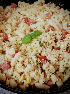 Tojásos nokedli, debrecenivel 😋😋😋😋 recept fotója