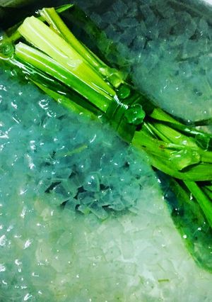 Hình của món Nha đam đường phèn lá dứa.