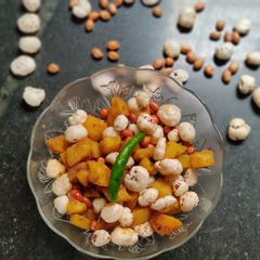 Aloo makhana peanuts falihaar A picture of Aloo makhana peanuts falihaar.