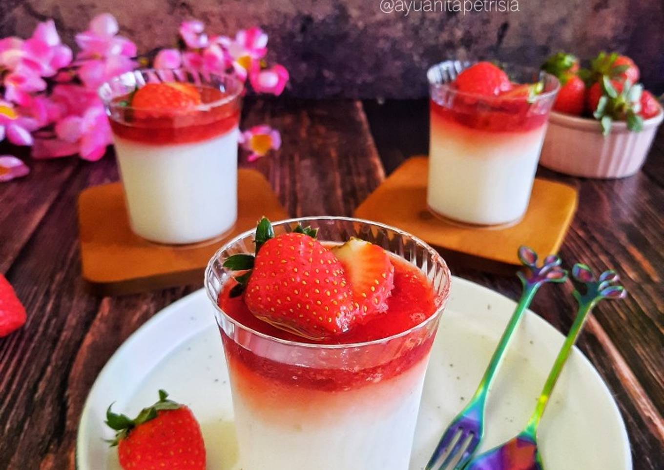 Strawberry Panna Cotta