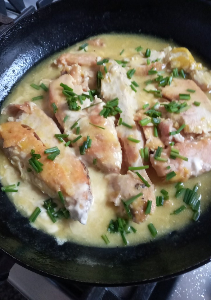 Una foto de Pechugas de pollo asadas a la mostaza con arroz
