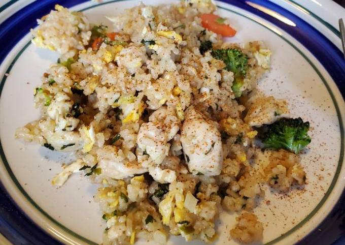 Recipe of Ultimate Chicken Fried Rice (Asian)