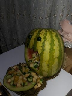 عکسی از دستور تزیین هندوانه شب یلدا