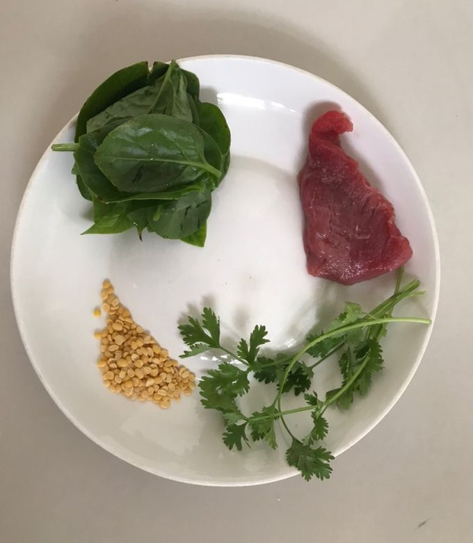 Hình của món Cháo thịt bò đậu xanh rau mồng tơi cho bé (ăn dặm).