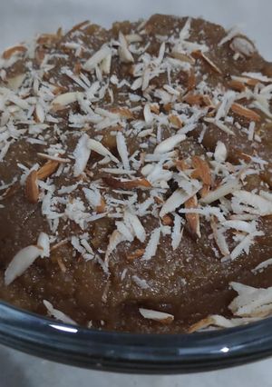 कड़ा प्रसाद (Kada prasad recipe in hindi) रेसिपी मुख्य फोटो