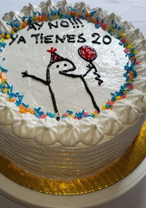 Una foto de Torta de cumpleaños sin gluten