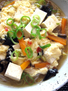 A picture of Low-Calorie Hot & Sour Noodle Soup.