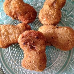 A picture of Chicken nuggets.