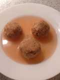 Polpette di pane in brodo