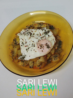 Una foto de Cena caliente día 3>Segundo>Patatas con huevo frito