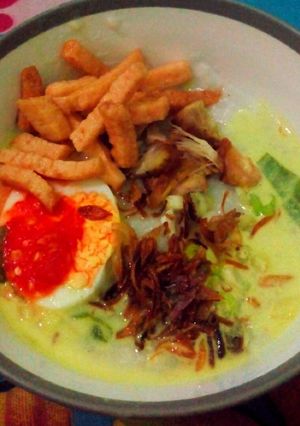 Foto resep Bubur ayam kuah opor