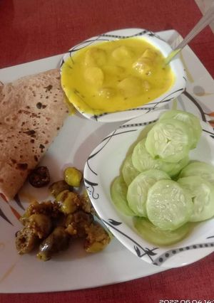 A picture of Kadhi.
