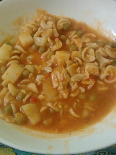 Una foto de Guiso de Fideos con Pollo