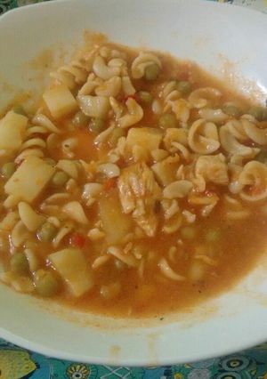 Una foto de Guiso de Fideos con Pollo
