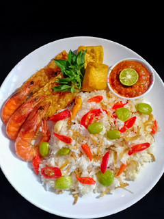 Foto resep Nasi Liwet Rice Cooker