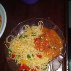 A picture of Mum's vegetables spaghetti& sauce.