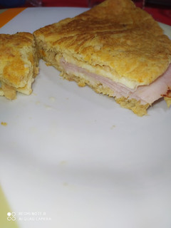 Una foto de Tortilla pan de atún