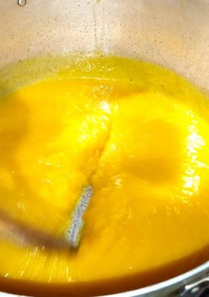 Una foto de Crema huevo mol 👏