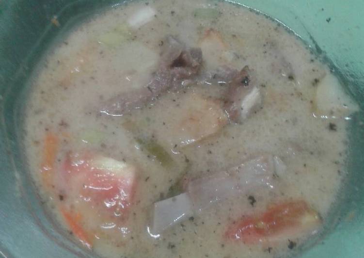 Soto daging sapi betawi