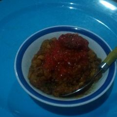 A picture of Beans with stew.