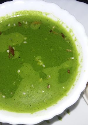A picture of Almond And Spinach Soup.